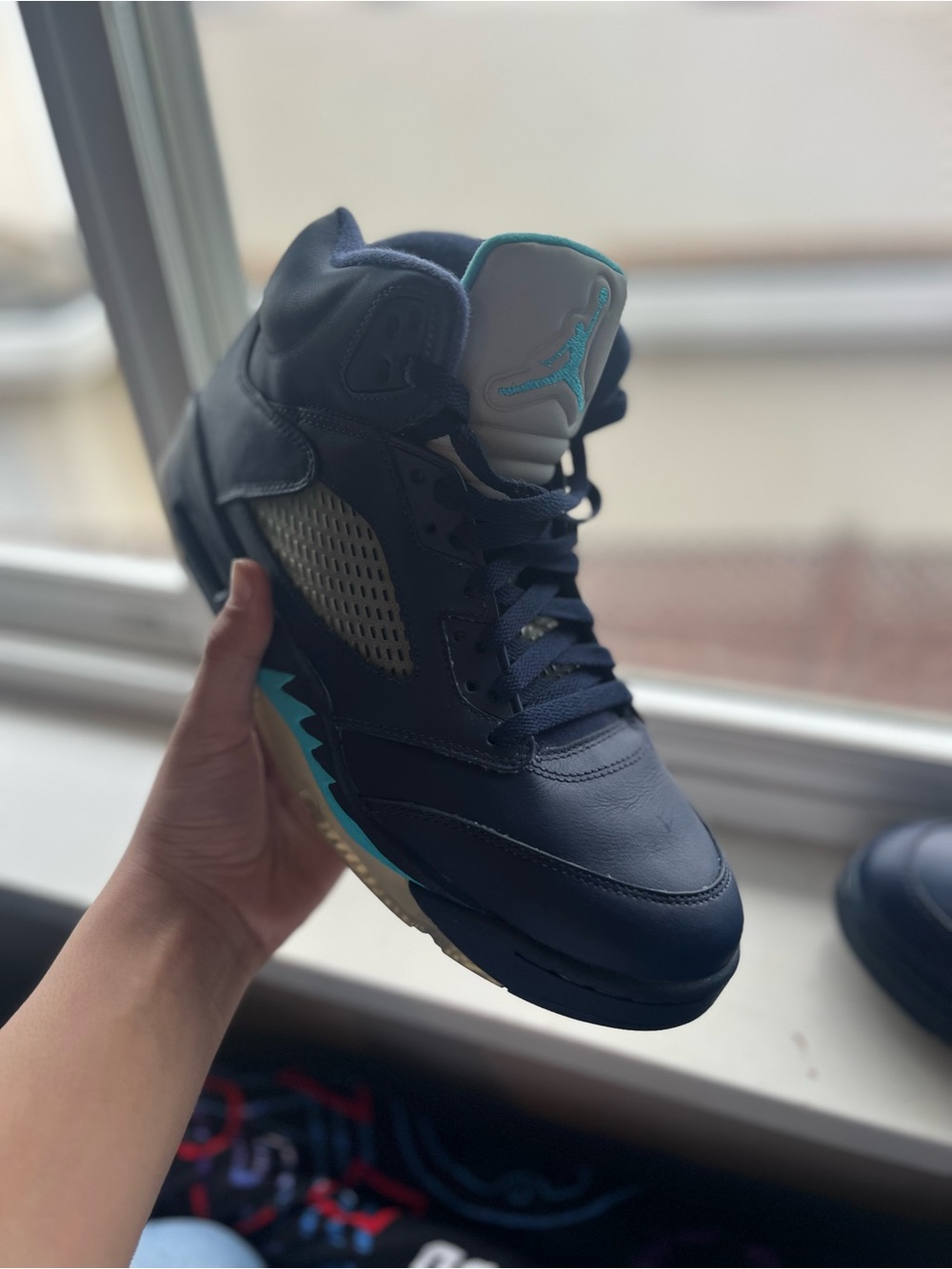 Air-Inspired Men's Navy and Teal Basketball Sneakers